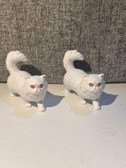 Mini Brands Books - white cats  (selling all together)