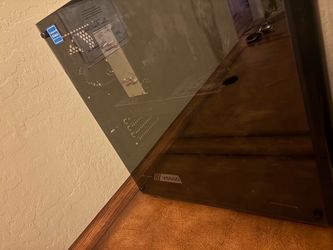 Cooler Master VS650 Tempered Glass gaming pc