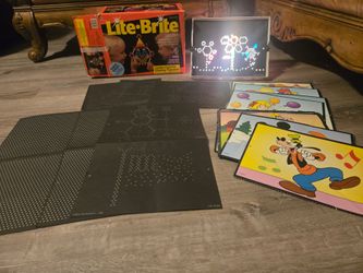 Vintage 1993 Lite-Brite in box 32 sheet bundle with DIY unpunched