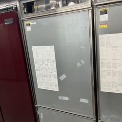 SubZero Panel Ready 36” Refrigerator Bottom Freezer Ice Maker 