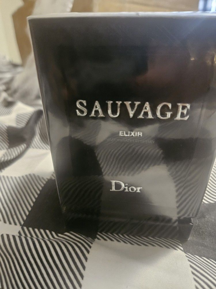 Tom Ford Cologne And DIOR 75 A Bottle