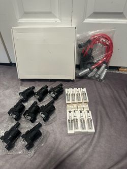 Chevy GMC Cadillac Hummer Buick UF262 Ignition Coils Pack & 41962 Double Iridium Spark Plugs