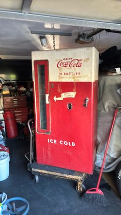 Coca Cola machine