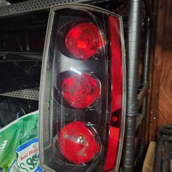 Tail Lights GMC Yukon Denali