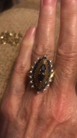 14k heavy 10.2 gram Sapphire and diamond ring