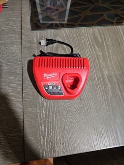 Milwaukee M12 Charger OEM new