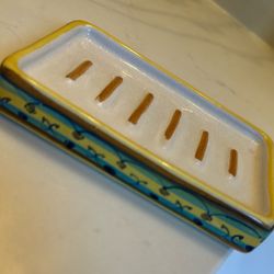 Handmade Italian Pottery - soap Dish