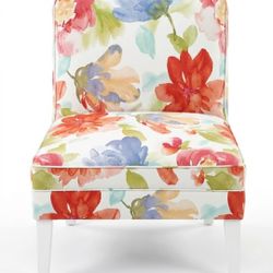Vibrant Floral Accent Chair - Watercolor Flowers, Light Wood Legs! 🌸🪑