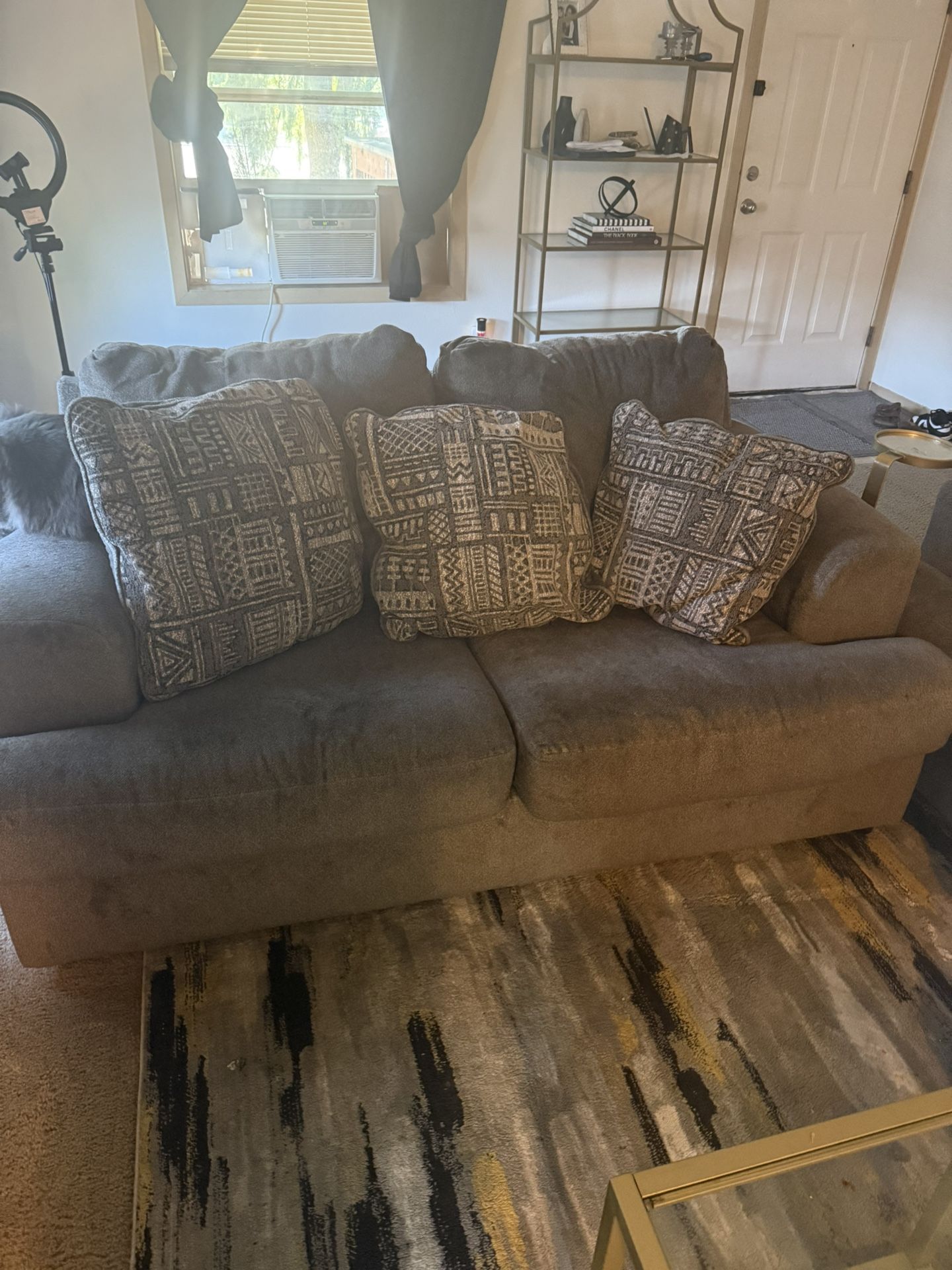 Free Sofa And Love Seat