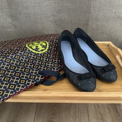 Designer Women Flats 🥿 Size 71/2
