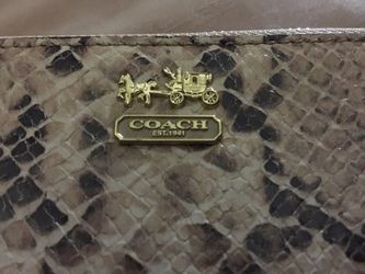 NEW COACH WRISTLETS