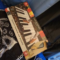 Giant Dance On Piano