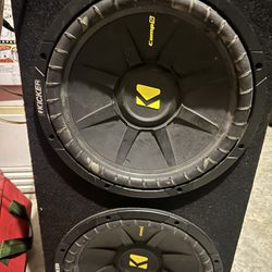 2 Subwoofers And Amplifier 
