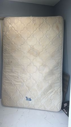 Full mattress