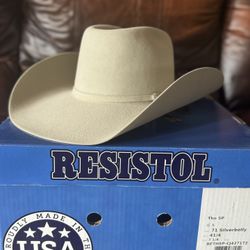 7-1/4 Cody Johnson Resistol 6X Silverbelly