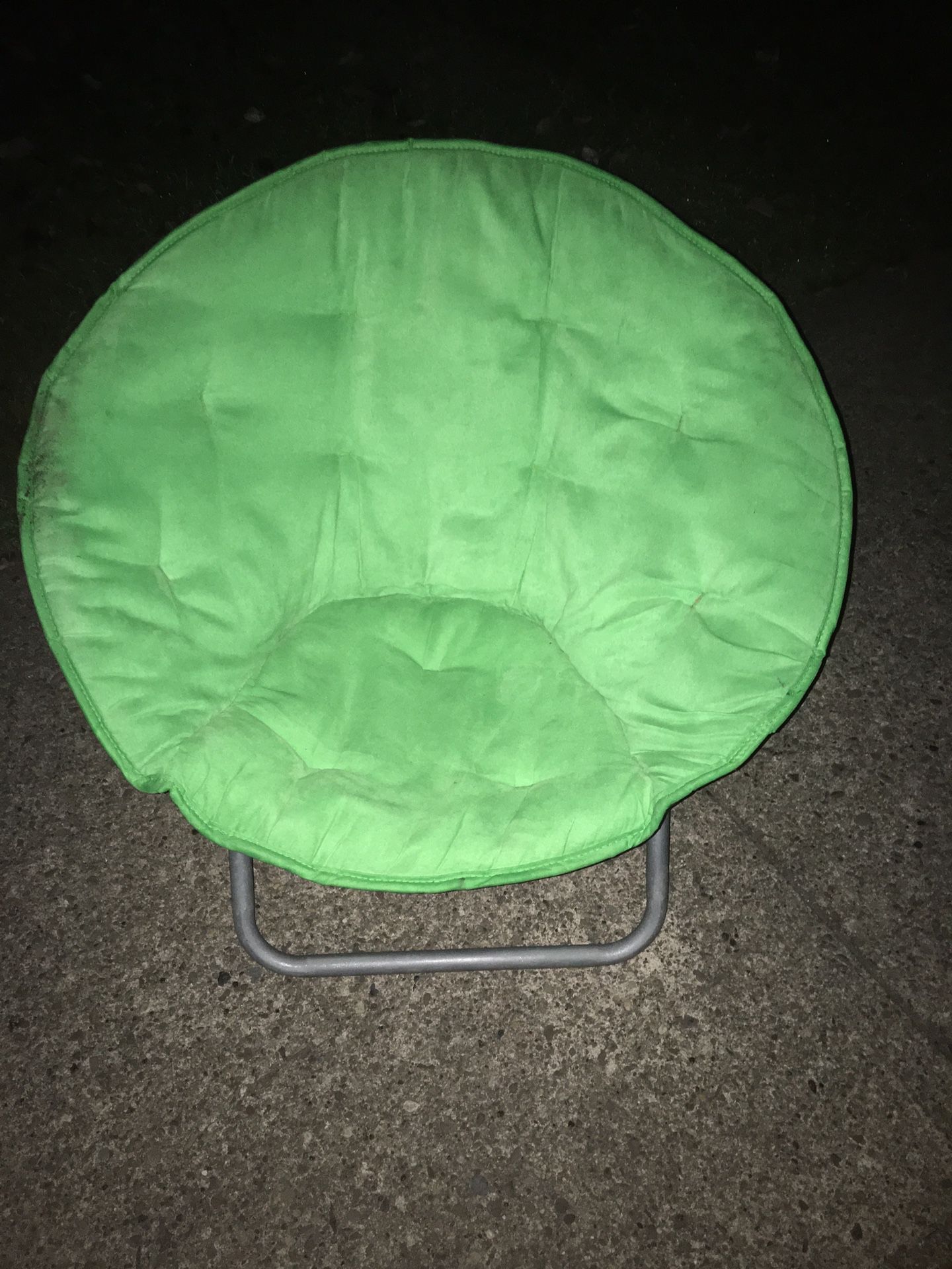 Green saucer Chair