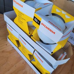 NEW 5 FIVE Sylvania 60w Light Bulbs