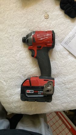 Milwaukee M18 1/4” Impact Driver w/ XC 5.0 battery