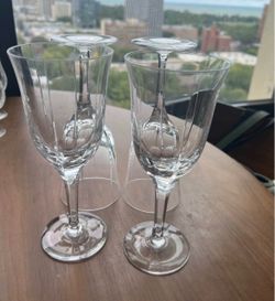 Set of 4 Crystal Wine Glasses