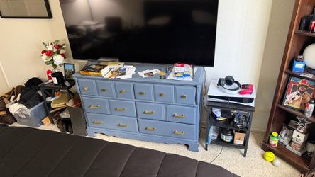 Dresser