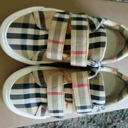 Burberry Girl / Boy Shoes