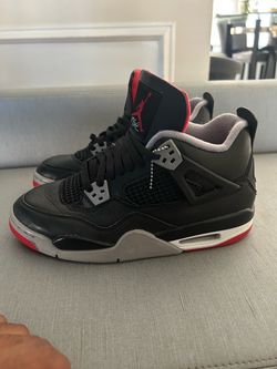 Jordan 4s