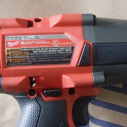 Milwaukee Impact Wench