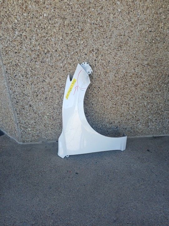 2014-18 Mazda 3 Right Fender 