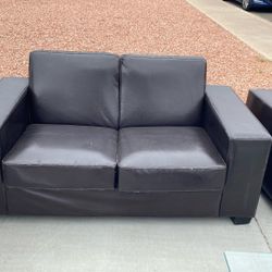 Leather Love Seat And Chair 