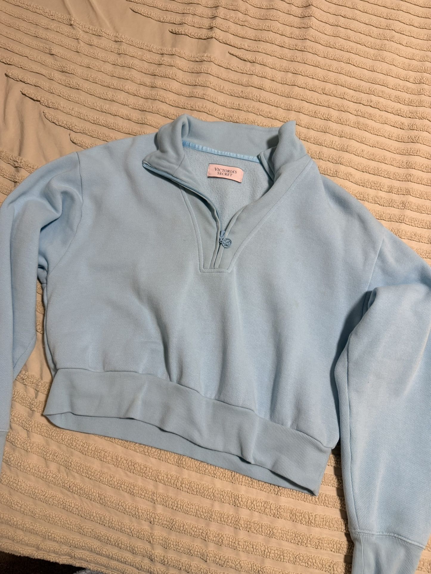 Victoria Secret Cropped Sweater
