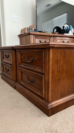 Vintage Bassett 1980s Oak Night Stand Pair (2)