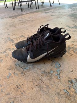Nike Alpha Football Cleats