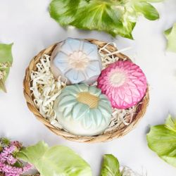 Goat Milk Artisan Soap Set With Loofah 