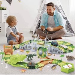 305 PCs Dinosaur Road Race Set Flexible Train Tracks with 8 Dinosaurs Kid Gift