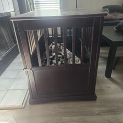 Wooden Dog Crate/ Night Stand/End Table