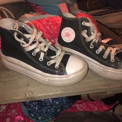 Size 2 Girls Converse 
