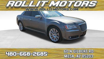 2011 Chrysler 300C