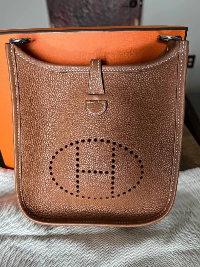 2020 Hermes Evelyne