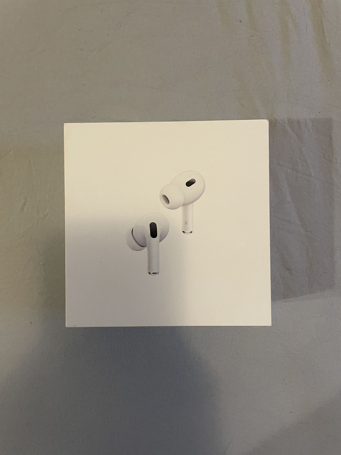 AirPods