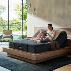 Mattress Beautyrest black hybrid medium queen size brand new