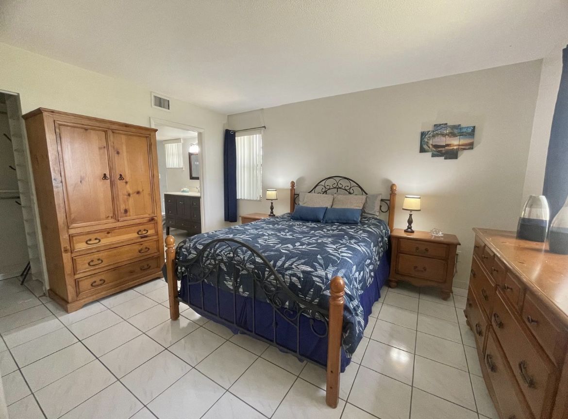 Bedroom Set With Mattress