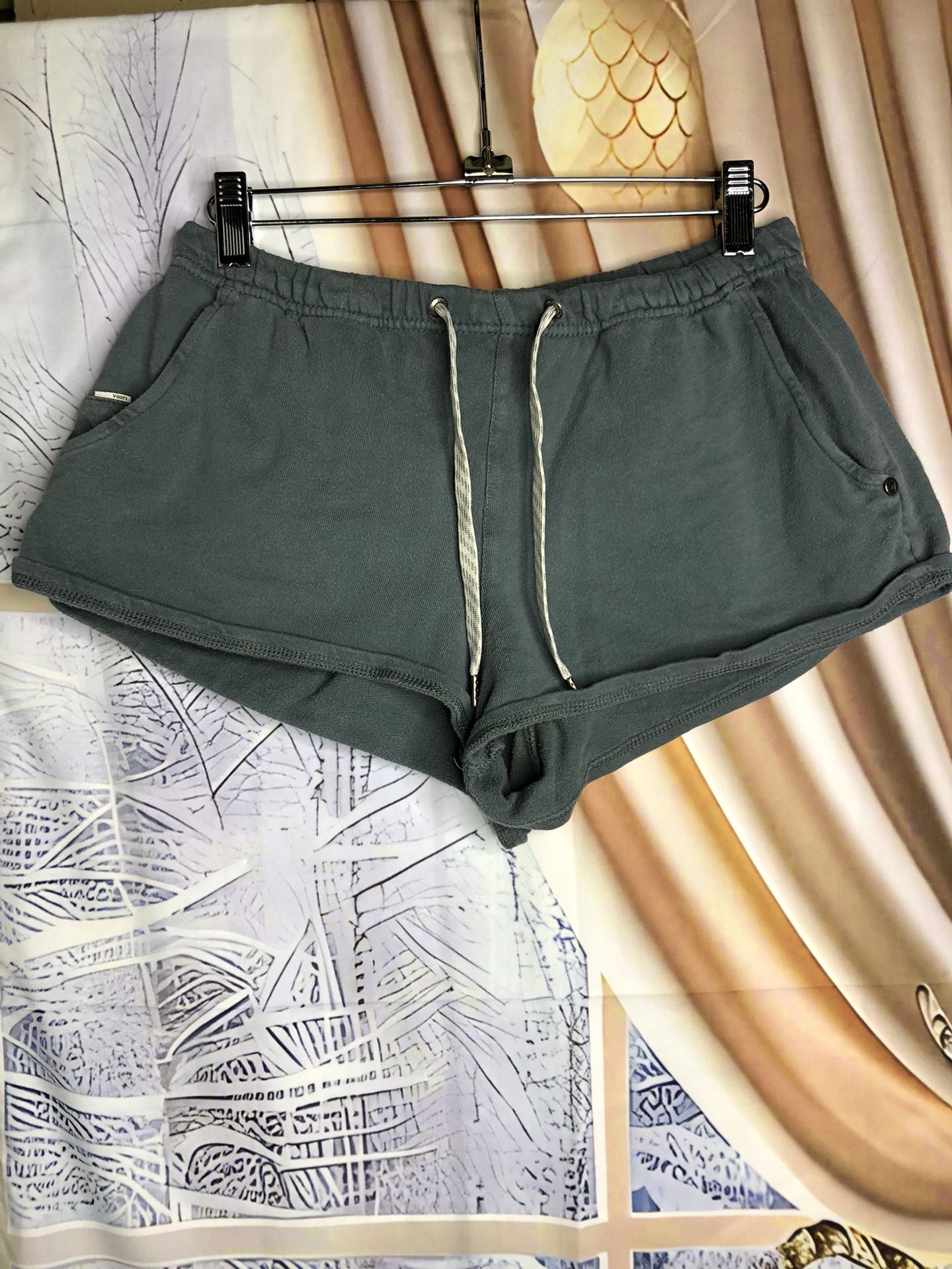 Vuori Short Size Small