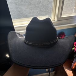Sombreros/ Hay 