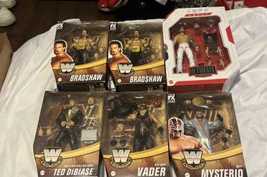 Lot Of 6 WWE Wrestling Action Figures 