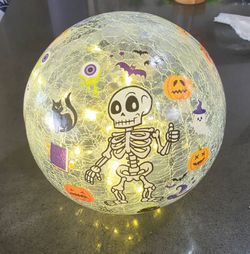 Light up Halloween Glass Globe New.
