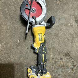 Dewalt