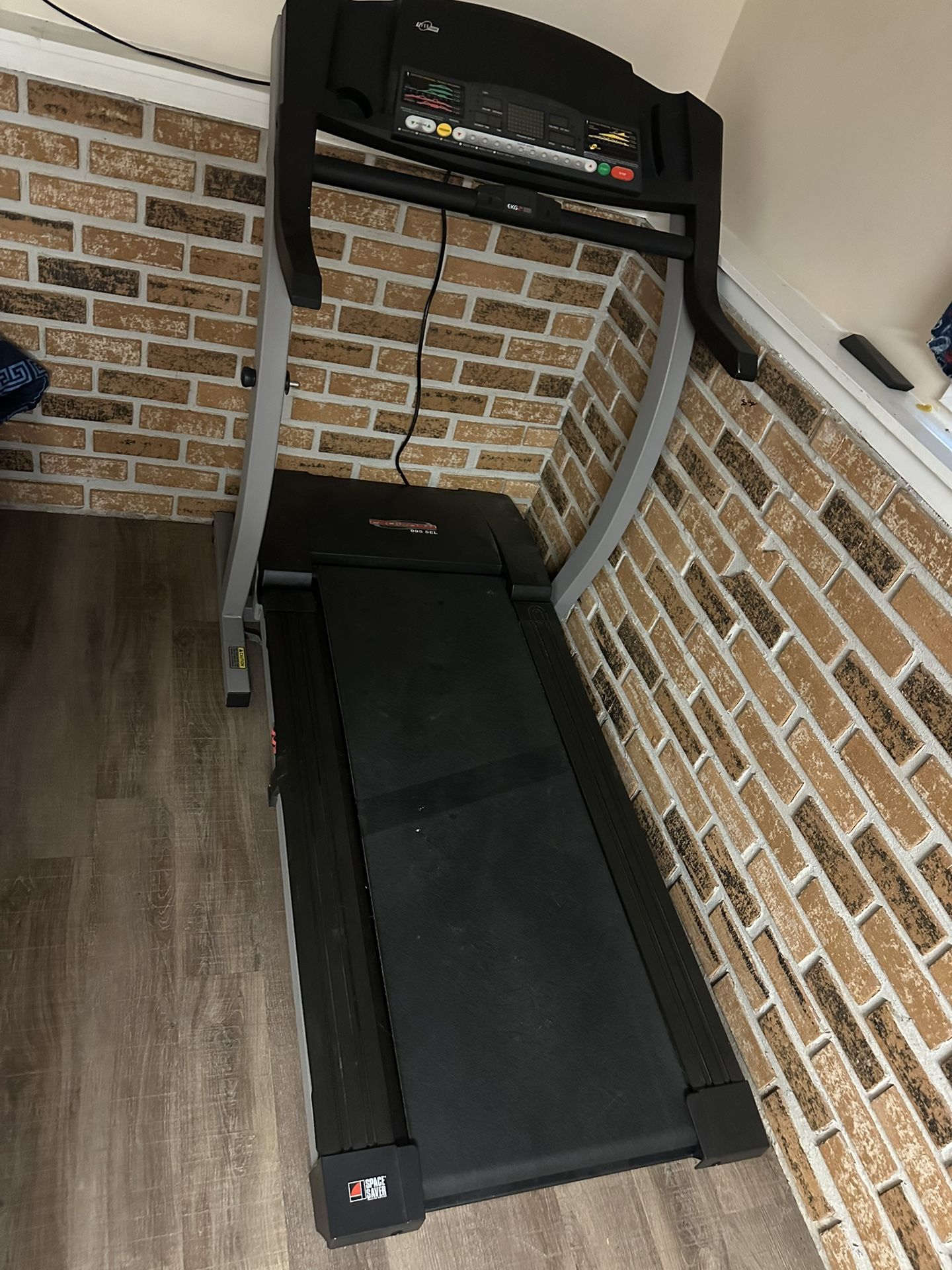 Space Saver Treadmill 