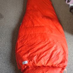 Mena Large 0F Goose Down Sleeping Bag Camping Backpaocking USA Made REI, Nemo, Marmot North Face Thermarest Pad, Super Warm Western Big Agnes 