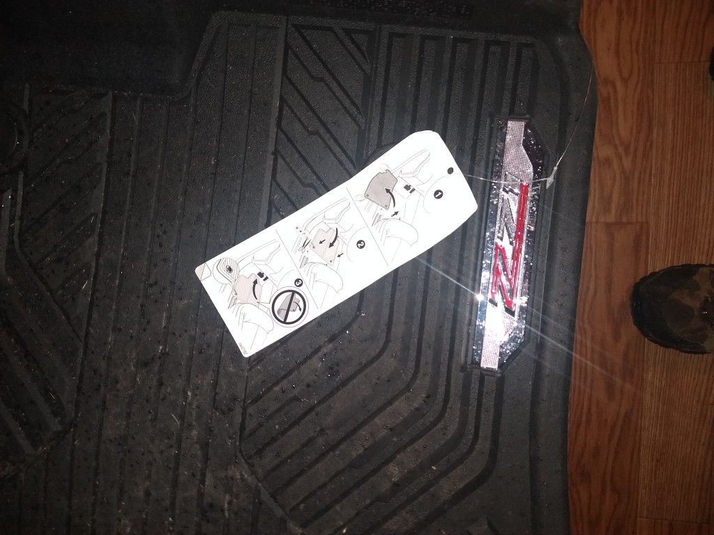 Floor Mat Chevy Truck Z71 Just The Left Side Only 