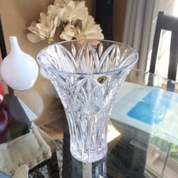 Genuine Waterford Crystal Vase (NEW IN BOX)